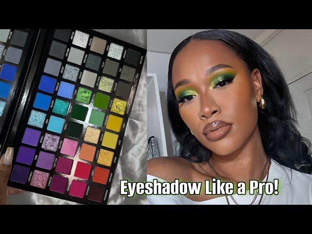 EYESHADOW LIKE A PRO! (Beginner Friendly Eyeshadow Tips)