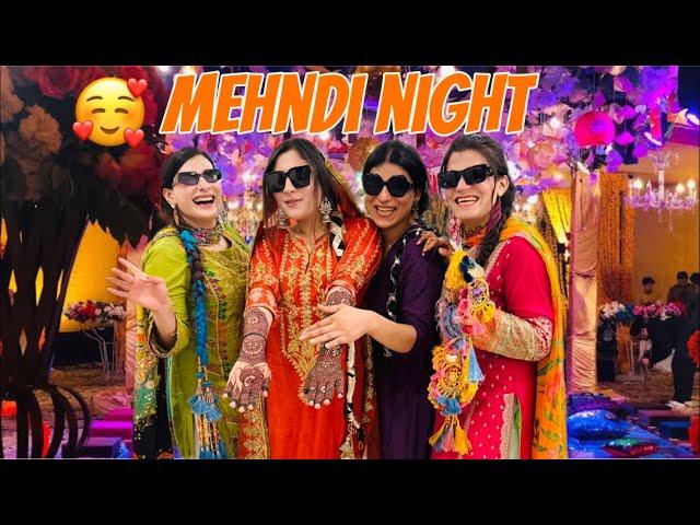 Paro Ki Mehndi Night| Bohat Enjoy Kiya| Maya Khan Vlogs️