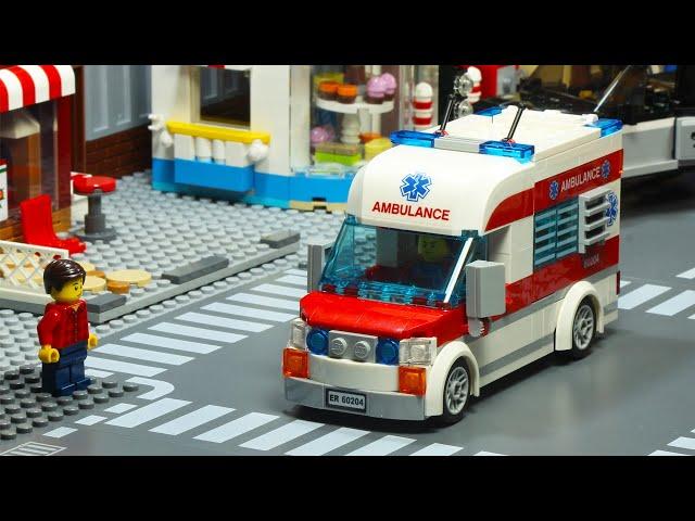 Lego City Emergency Ambulance Race