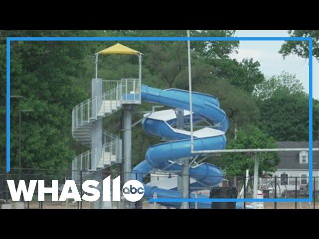Suspect opens fire at crowded Kentucky park