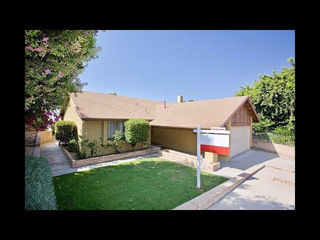 13426 Lochrin Lane, Sylmar, CA 91342...Presented by The Aguilar Team