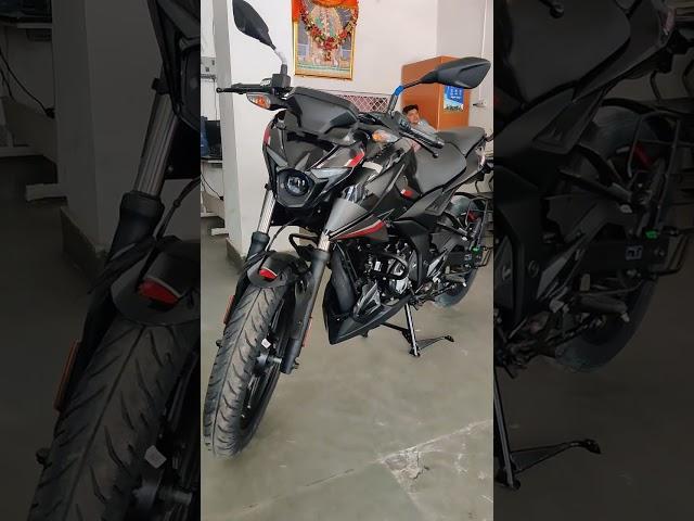 New Bajaj Pulsar N160 | The Black Beast | Complete Video in Channel | #Shorts