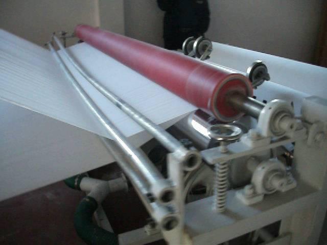 Tissue slitter rewinder