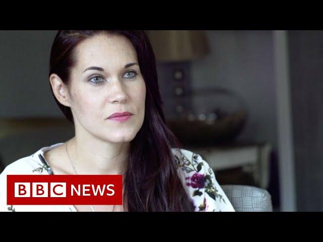 The woman encouraging her followers to visualise death - BBC News