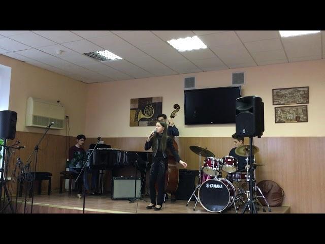 Екатерина Акимова "I hear music"