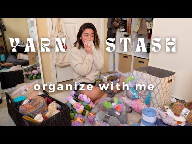 organizing my yarn stash, finished crochet sweater, knit with me | productive vlog 