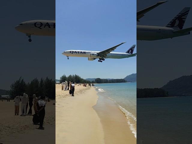 Qatar B777 Low Landing Over Beach @ HKT Phuket Airport Thailand