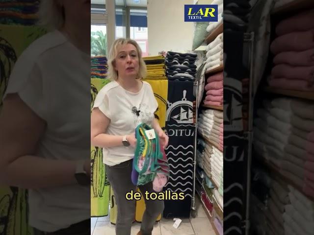 Toalla de Playa Perfecta: ¡Amplia, Ligera y que Seque Bien!