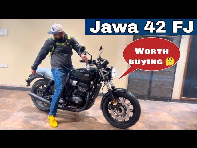 2025 Jawa 42 FJ Details Review  | Black Jawa 42 FJ Feature Engine Exhaust note  | On Road Price￼