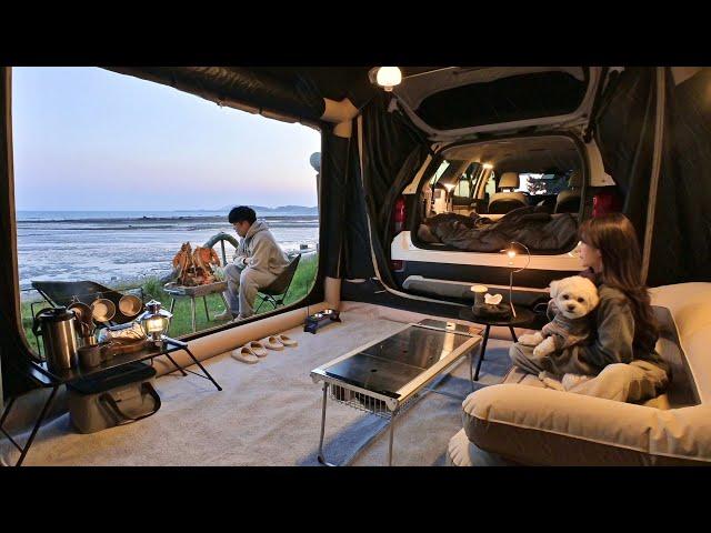 Camping in the Sea with a Luxury 2-Room Inflatable Car TentWild grill roast