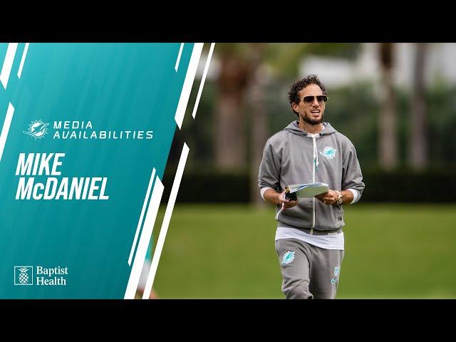 Coach Mike McDaniel meets with the media | Miami Dolphins