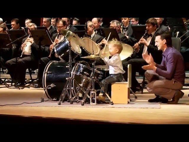 Toddler from Novosibirsk is a Drumming Prodigy!