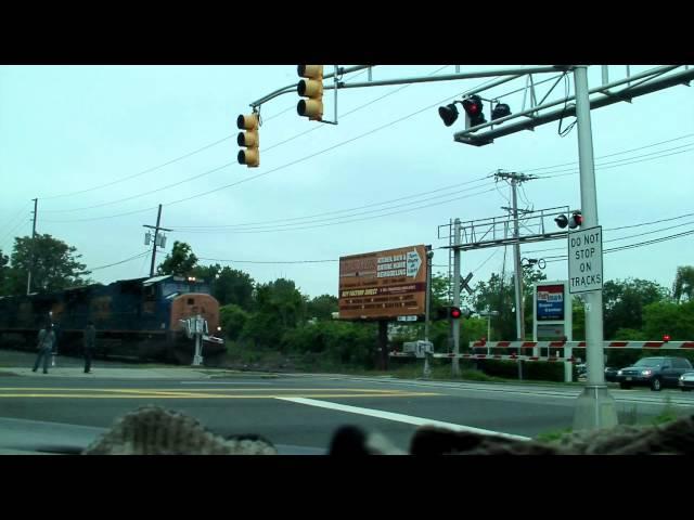 CSX Q418 on Sunday May 22, 2011 5/22/11