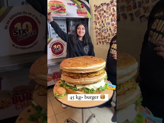Duniya ka Sabse Bada BURGER | Chahat Anand #shorts