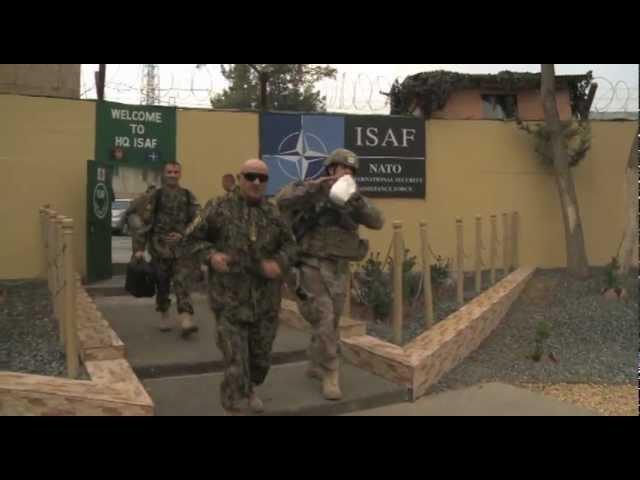 ISAF Commander Marine General Allen visiting Afghan troops in Kunar