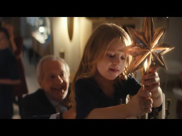 Lo spot di Natale più commovente: il nonno si allena duramente per far felice la nipote