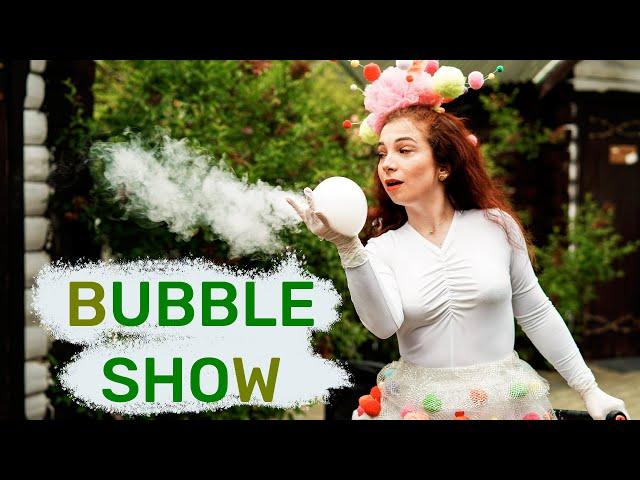 ШОУ МИЛЬНИХ БУЛЬБАШОК / ШОУ МЫЛЬНЫХ ПУЗЫРЕЙ на улице WELLA BUBBLE SHOW