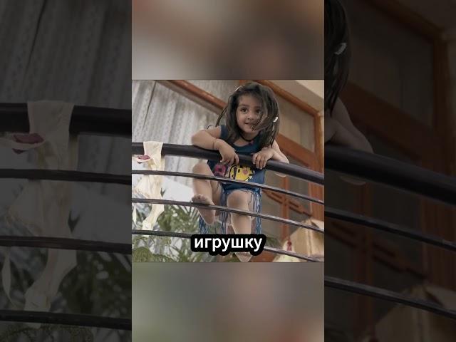 Игрушки, таблетки и пожар: один день из жизни забытой девочки