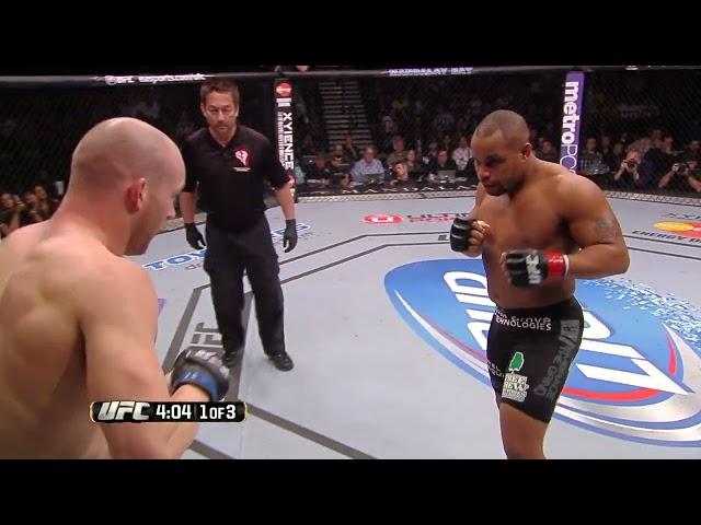 Daniel Cormier vs Patrick Cummins