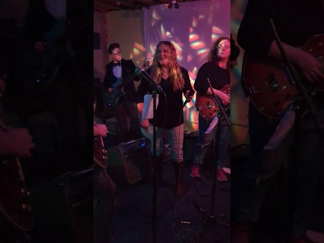 Lady - Hot Velvet