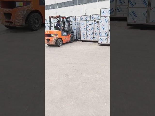 Transfer the dry type transformer for delivery#drytransformer #powersupply #yubian #factory