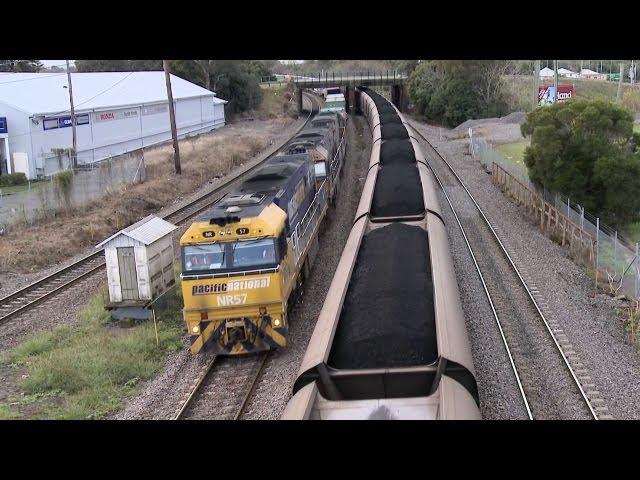 Coal, Freight and Passenger Trains In NSW - PoathTV Australian Railways & Railroads