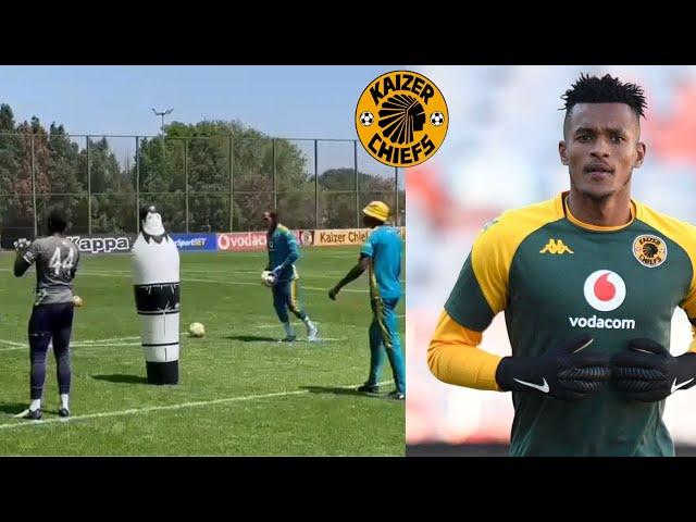 Video: Today Kaizer Chiefs Goalkeepers Drills Fiacre Ntawari Also Training