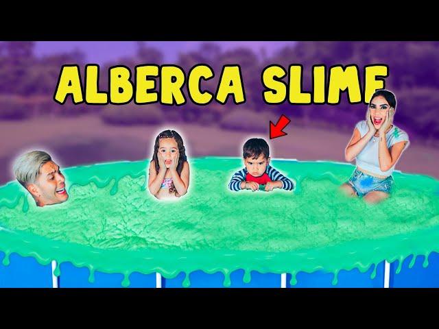 KIMA Y JUANITO LLENARON LA ALBERCA DE SLIME  Jukilop | Kimberly Loaiza