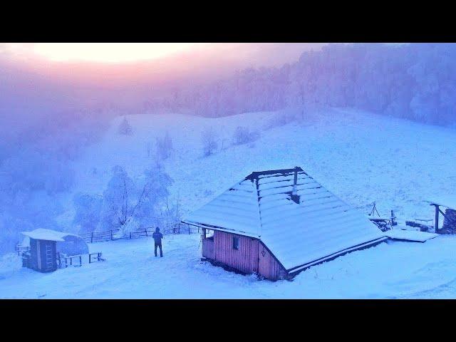 4 WINTERS LIVING OFF GRID AND ALONE | Quiet Living Ep 3