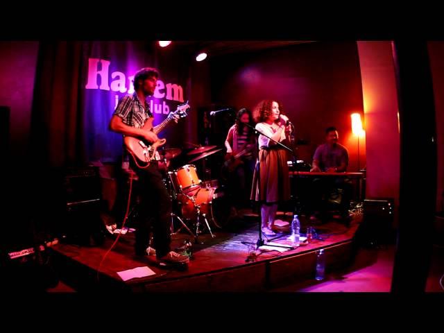 Lost a man (live) by Melou (Harlem Jazz Club)