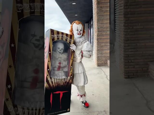 Pennywise Got tricked into buying himself  #horror #pennywise #humor