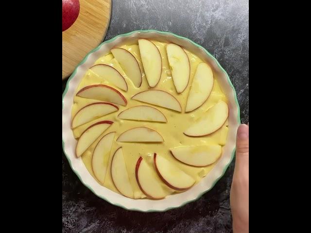 Шарлотка очень вкусная