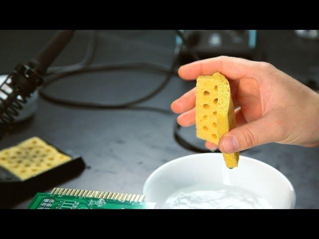 How Is a Wet Sponge Used? | Soldering