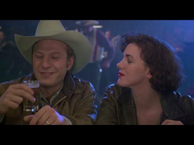 Love At Large (1990) Bar Confrontation scene with Ted Levine and Elizabeth Perkins