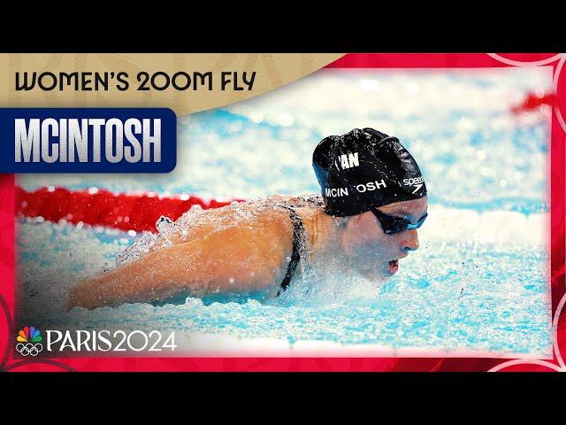 Summer McIntosh HOLDS OFF Regan Smith in women's 200m butterfly final | Paris Olympics