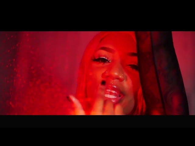 Destinee Lynn - Love Toxic (official video)