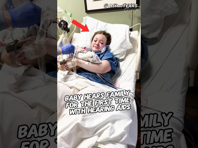 The baby's reaction when he hears his father's voice #shorts #funny #love #like #live