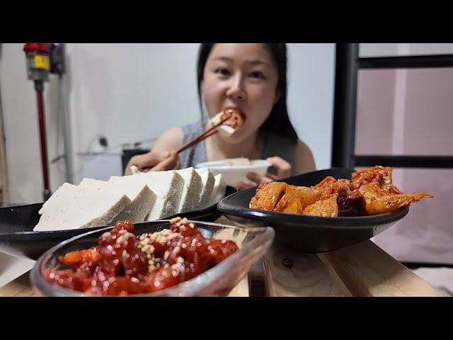 일상 먹방 브이로그:)입맛이 없는데 계속 먹는 이유는? 다 그런 거 아닌가요?ㅋ 김장김치, 콘푸로스트, 스페셜k, 쿠팡밥 등등 먹방  mukbang v-log