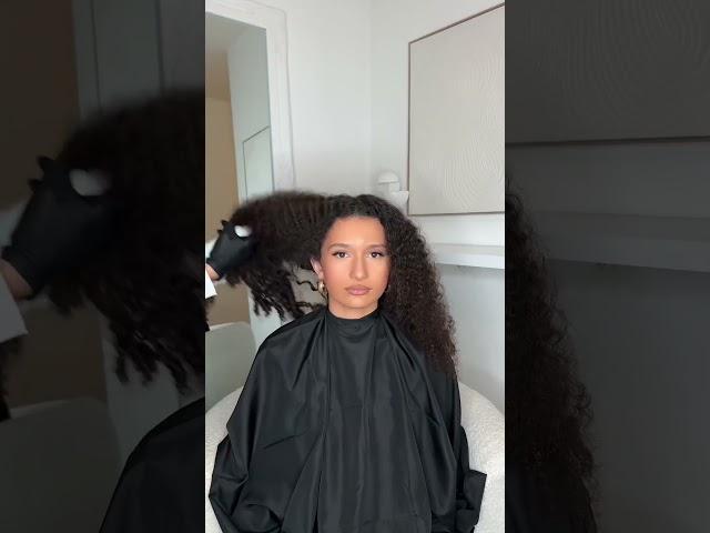 Don’t thank me it’s free  #asmr #hairstyle #hair #curlyhair