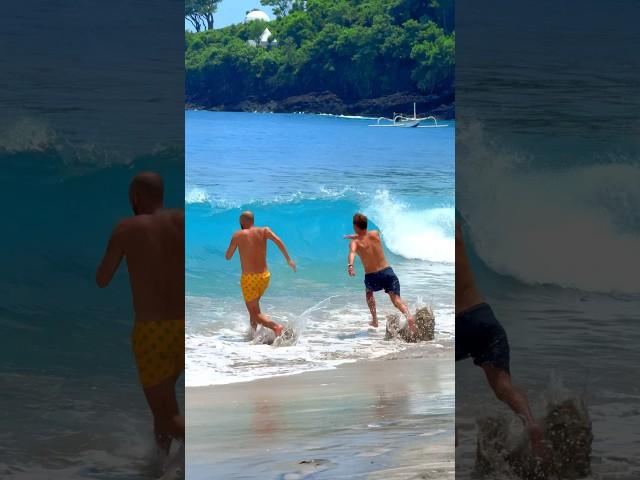 Remember these guys… ️‍ #travel #trip #mood #outdoors #friends #ocean #beach