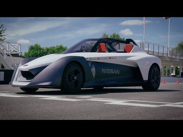 Nissan BladeGlider Trailer | AutoMotoTV