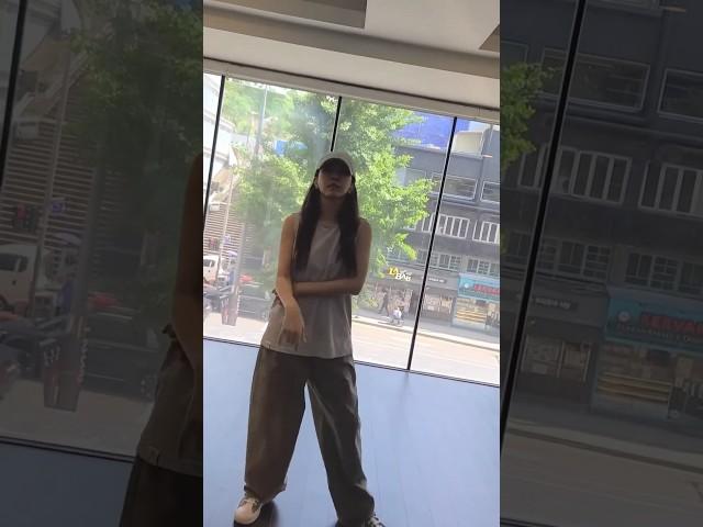 김완선 like JENNIE ㅡ 제니 댄스챌린지