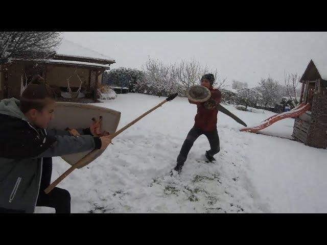 VíMa - spear and shield VS dussack and buckler - stage combat