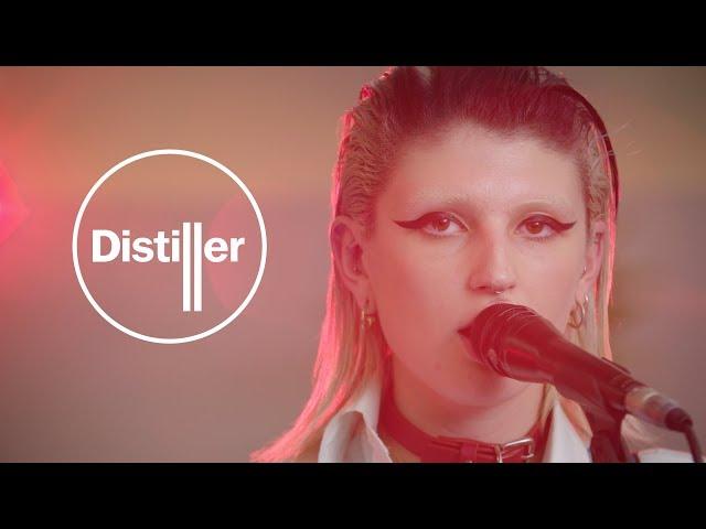 Lucia - What Am I | Distiller TV Live From Neighbourhood Festival