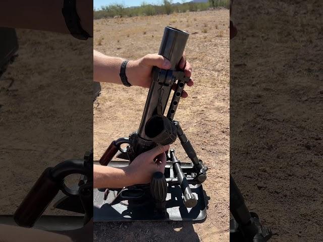 Shooting a WWII German 50mm Light Mortar (L.Gr.W.36)