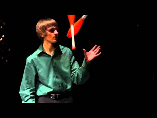 Nick Thomas "Juggle Boy" - Believe in Christmas Show - a Tre Act Production