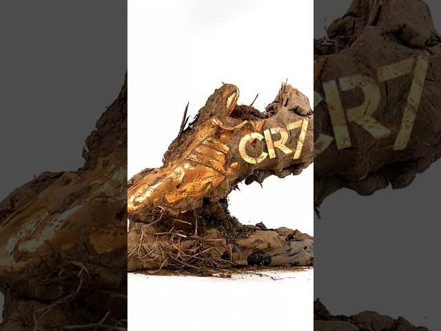 Cleaning Cristiano Ronaldo's DIRTIEST "Golden" Boot!