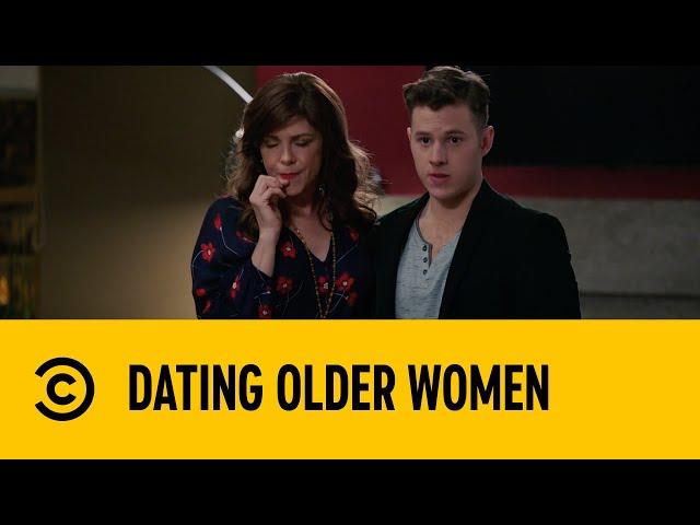 Dating Older Women | Modern Family | Comedy Central Africa