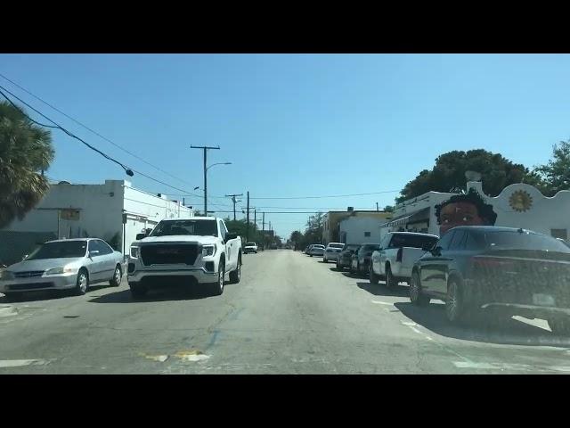 What the Hood Looks Like in West Palm Beach Florida. The Dangerous Part of Town.