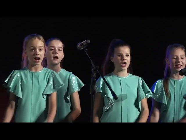 Естрадний хор «Кольорові ноти». Вокальний конкурс "Голоси Суренжу".